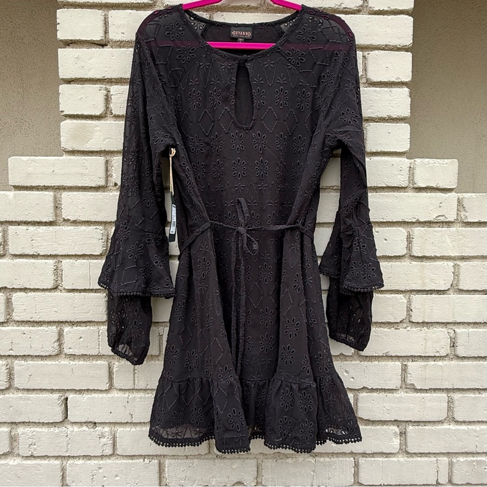 NWT Shyanne Country Wear LS Eyelet Lace Belted Midi Dress in Black - Size Large